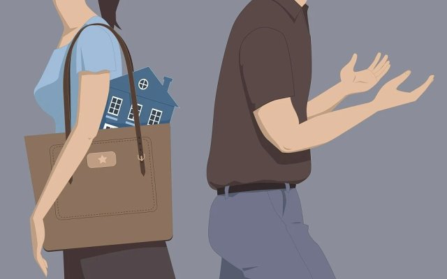 男子被判偿还142万元后火速签下离婚协议，放弃全部共同财产，这笔债务怎么办？